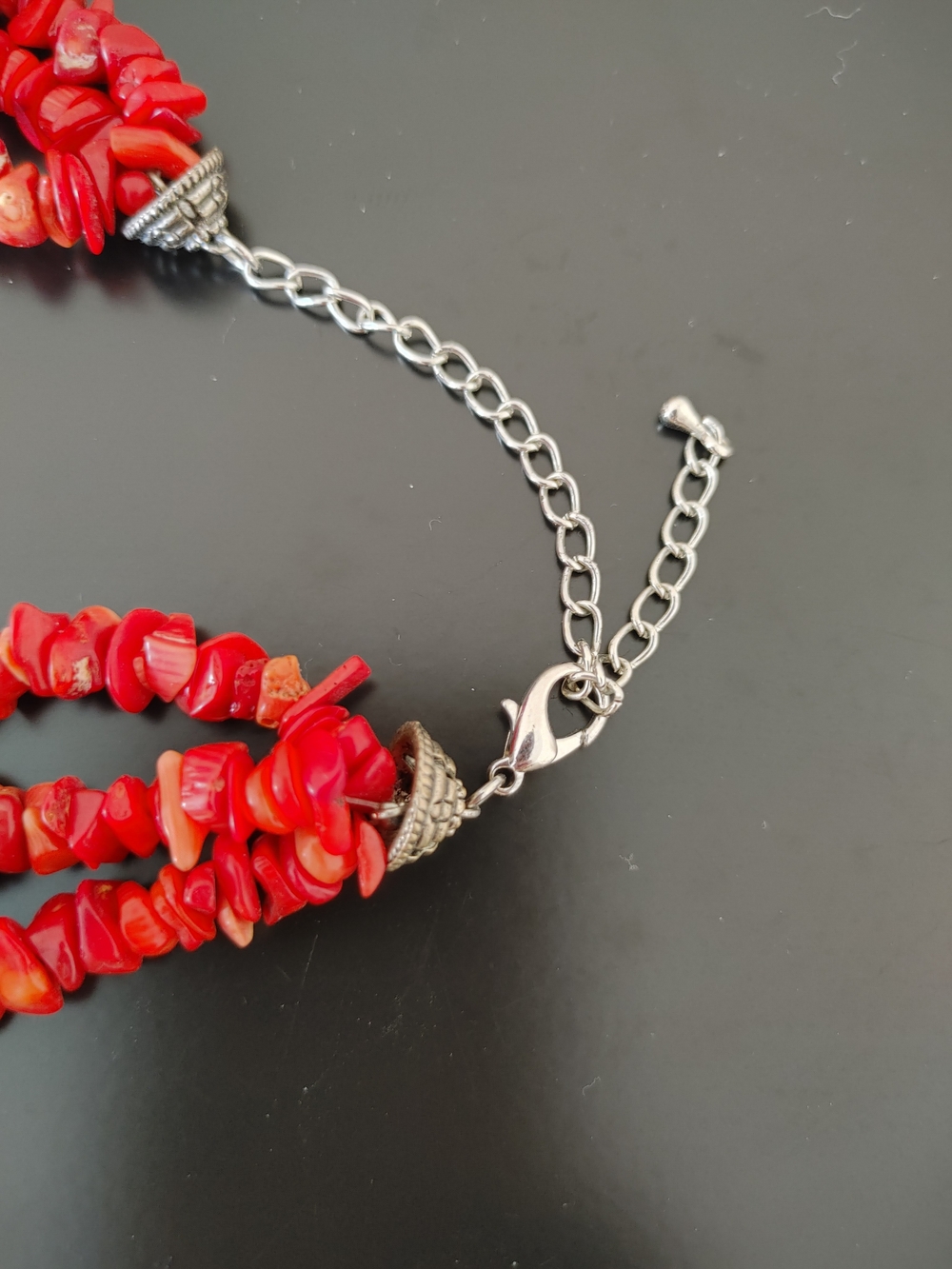 Red Multi-Strand Coral Necklace - Unbranded - Picture 3 of 4